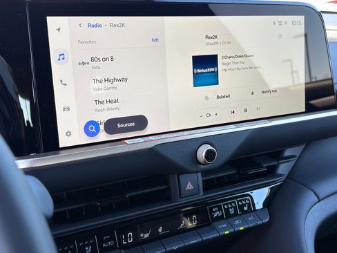 New 2026 Toyota Crown Signia image 17