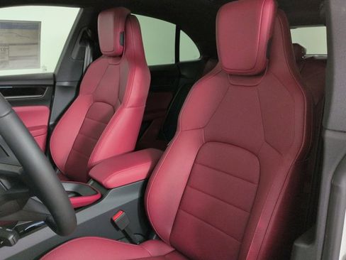 New 2026 Porsche Macan Electric image 6