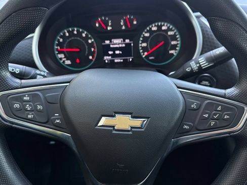 Used 2023 Chevrolet Malibu LT FWD image 22