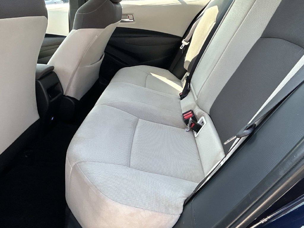 Used 2021 Toyota Corolla LE FWD image 12