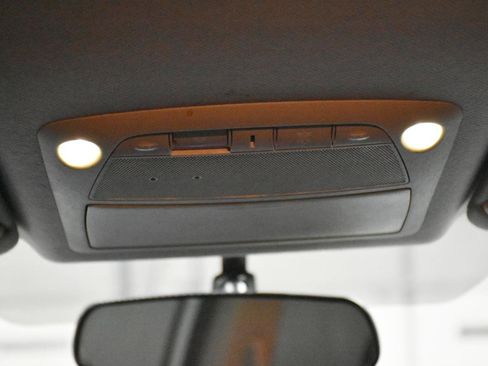 Used 2017 Nissan Sentra SR FWD image 38