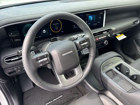 Used 2026 Hyundai Palisade FWD Hybrid image 27