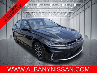 Used 2025 Volkswagen Jetta SE