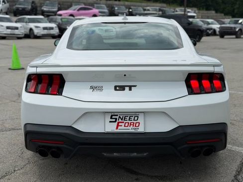 Used 2024 Ford Mustang GT Premium RWD image 6