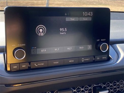 Used 2024 Honda Accord EX image 25