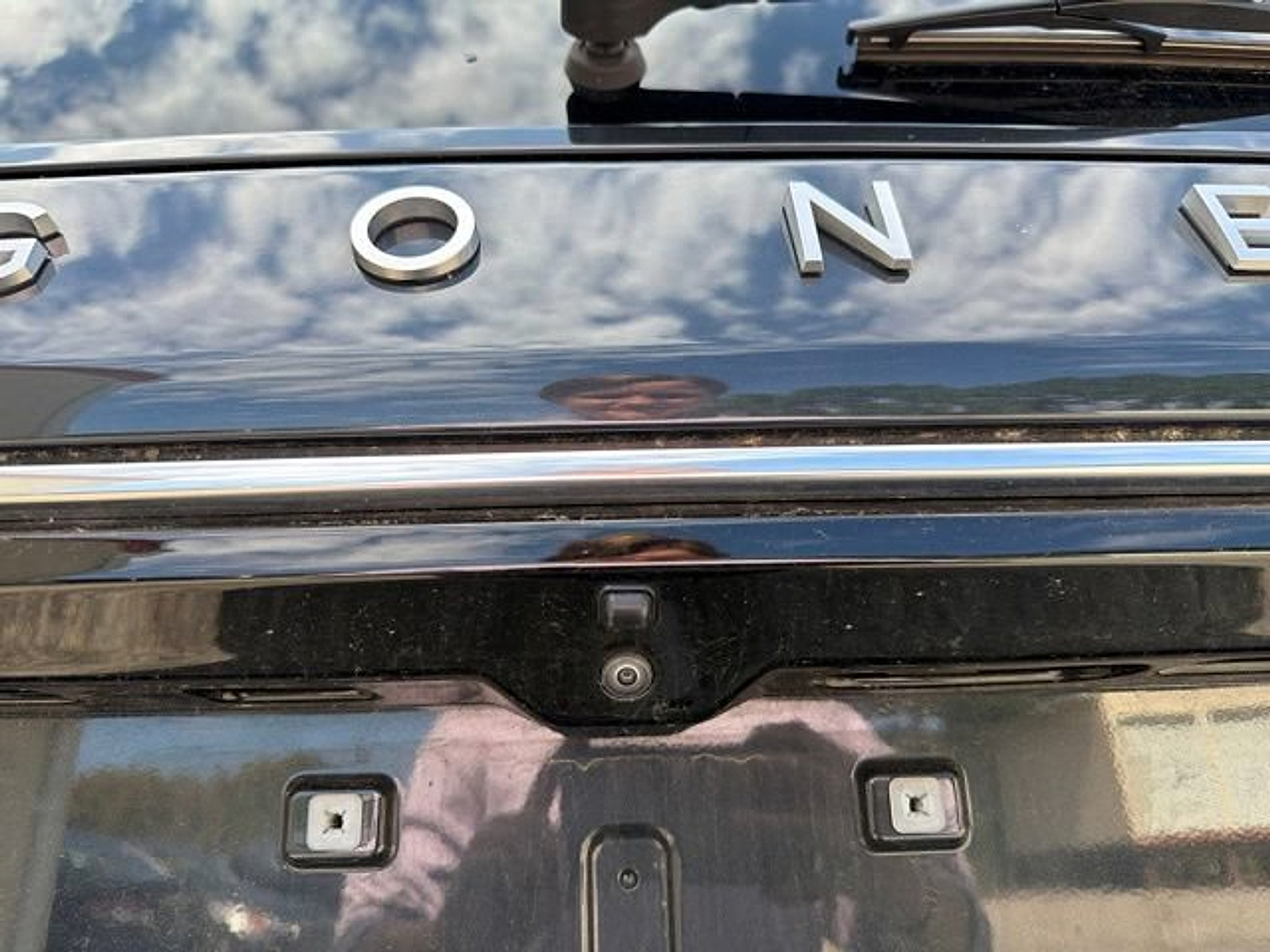 Used 2023 Jeep Wagoneer Series II w/ Premium Group I AWD/4WD image 11