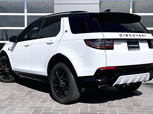 Used 2024 Land Rover Discovery Sport Dynamic SE image 12