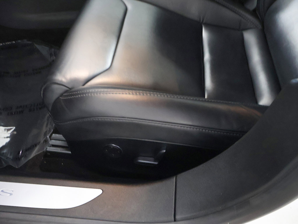 Used 2019 Tesla Model S Performance AWD/4WD image 30