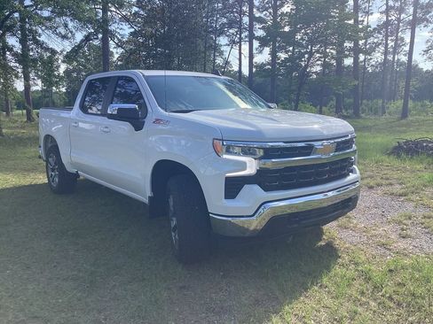 New 2026 Chevrolet Silverado 1500 LT w/ All Star Edition Plus AWD/4WD image 7