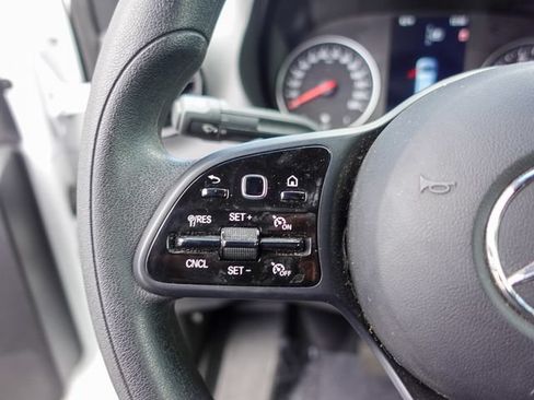 Used 2023 Mercedes-Benz Sprinter 2500 image 13