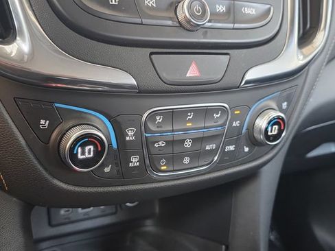Used 2019 Chevrolet Equinox Premier FWD image 20