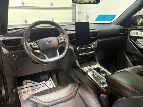 Used 2021 Ford Explorer ST w/ Equipment Group 401A image 11