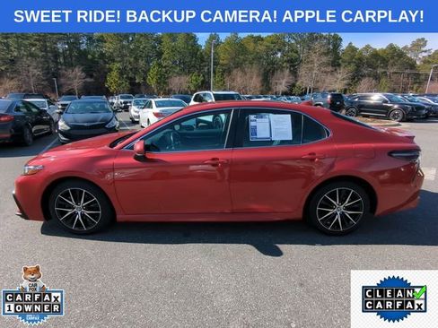 Used 2023 Toyota Camry SE image 7