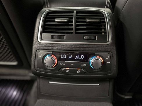 Used 2015 Audi S6 AWD/4WD image 25