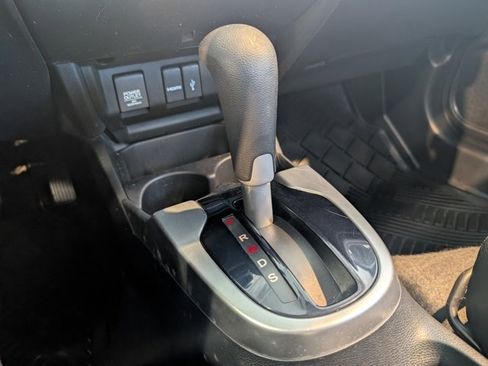 Used 2016 Honda Fit EX image 25