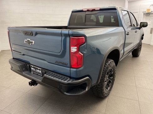 Used 2024 Chevrolet Silverado 1500 ZR2 w/ Technology Package image 5