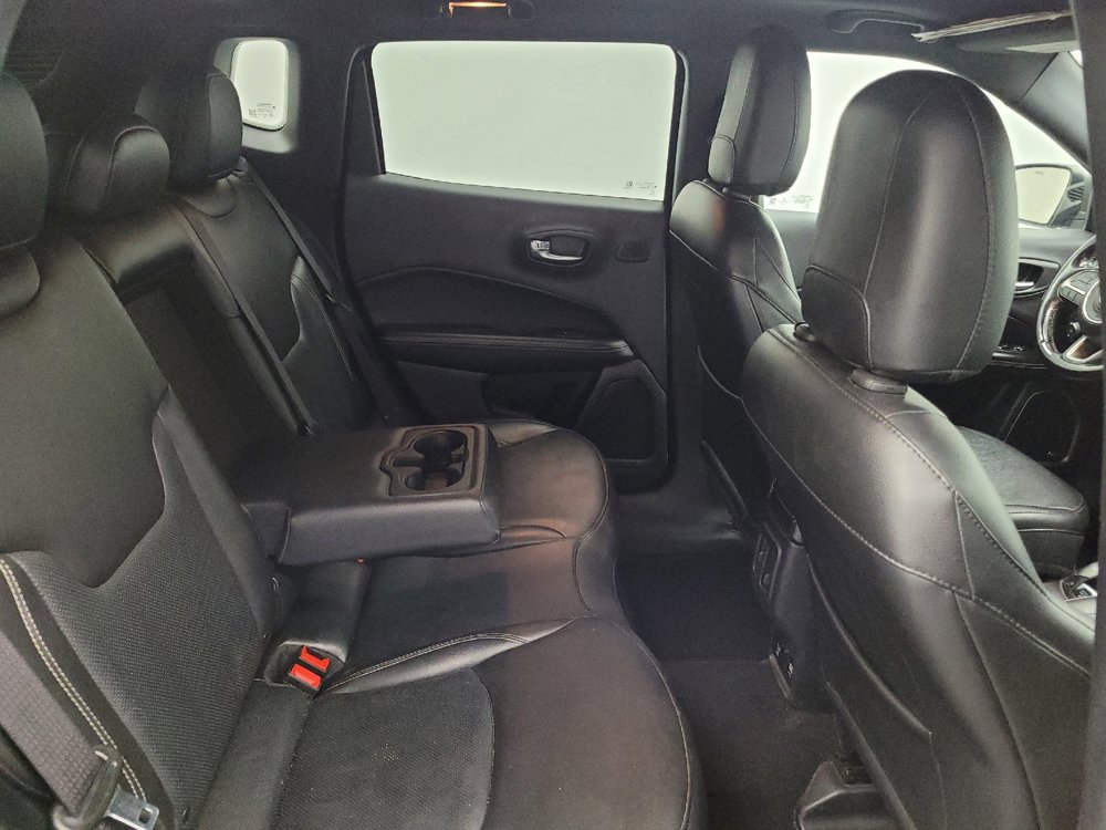 Used 2021 Jeep Compass Latitude w/ Sun and Sound Group AWD/4WD image 19
