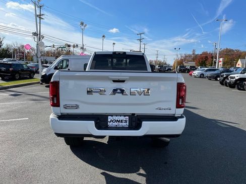 New 2026 RAM 2500 Limited AWD/4WD image 6