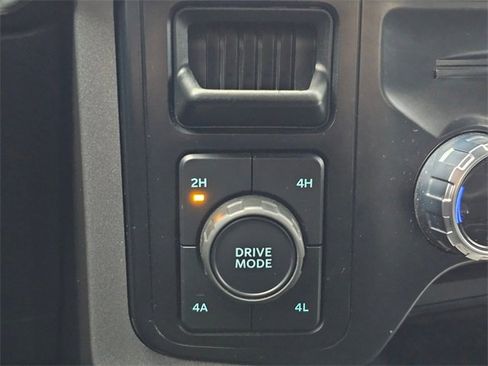 Used 2023 Ford F150 Lariat image 22