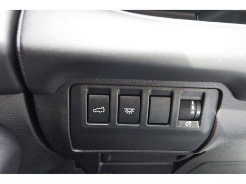 Used 2025 Subaru Ascent Onyx Edition image 23