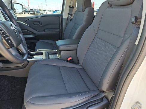 Used 2024 Nissan Frontier S image 14