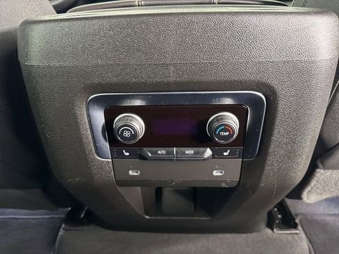 Used 2022 Chevrolet Tahoe Premier image 24