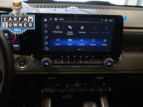 Used 2024 Chevrolet Colorado ZR2 w/ Technology Package image 25