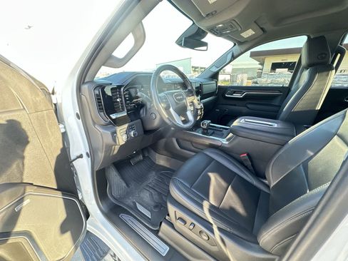 Used 2022 GMC Sierra 1500 SLT w/ SLT Premium Plus Package image 10