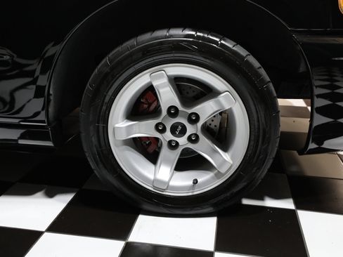 Used 2000 Ford F150 Lightning RWD image 36