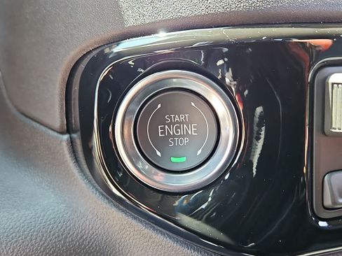 New 2026 Chevrolet Silverado 1500 RST AWD/4WD image 17