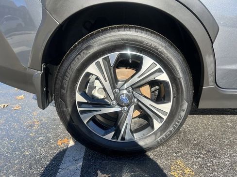 Used 2024 Subaru Crosstrek 2.0i Premium w/ Popular Package #3 image 6