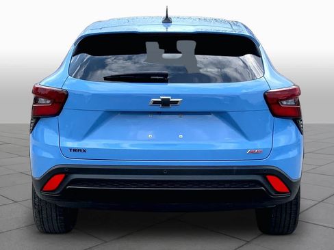 Used 2024 Chevrolet Trax RS w/ Driver Confidence Package FWD image 5