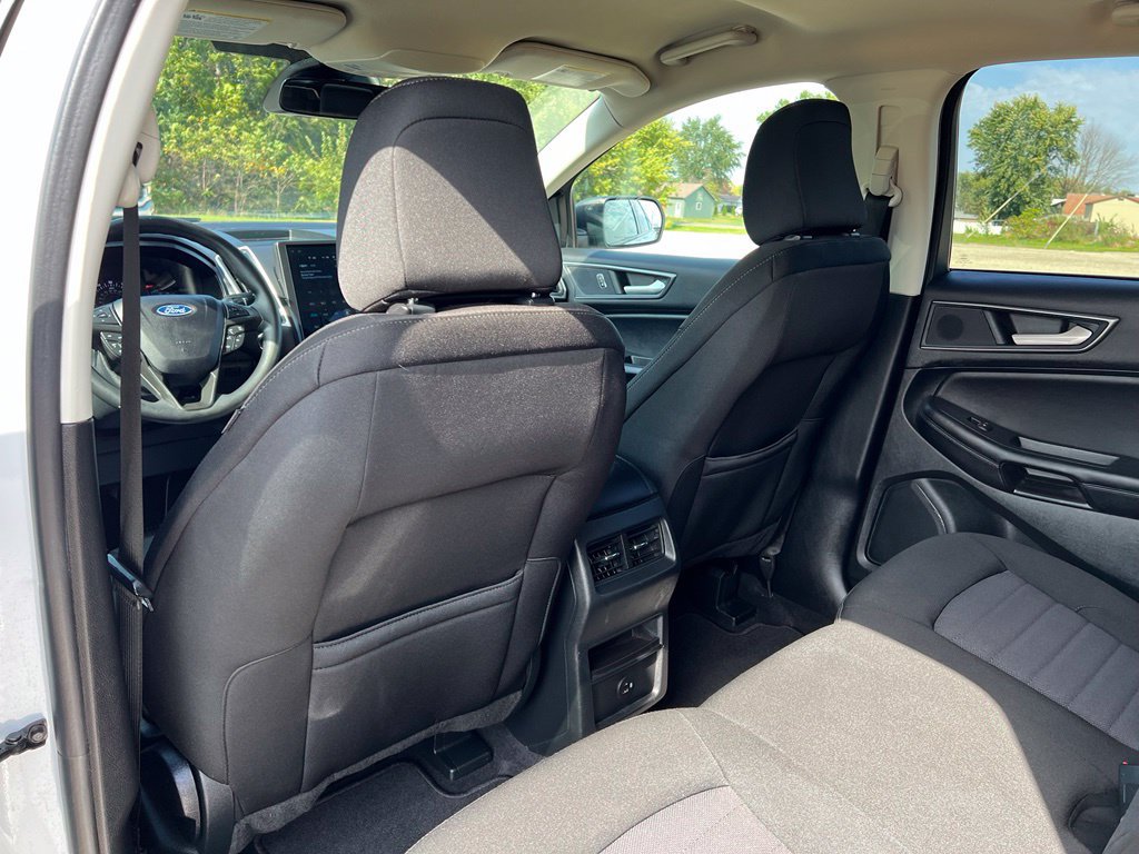Used 2022 Ford Edge SE AWD/4WD image 23