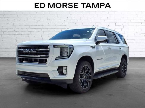 Used 2022 GMC Yukon SLT w/ SLT Luxury Package AWD/4WD image 1