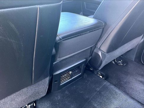 Used 2024 RAM 1500 Tradesman w/ Chrome Appearance Group image 11