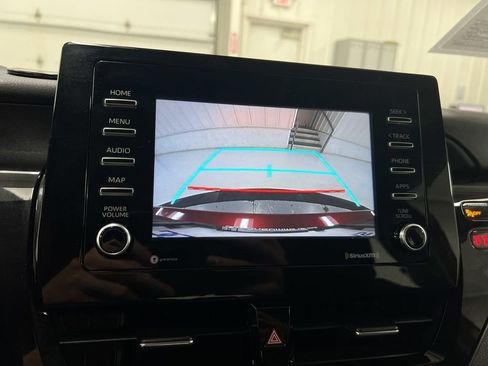 Used 2021 Toyota Camry LE FWD image 15