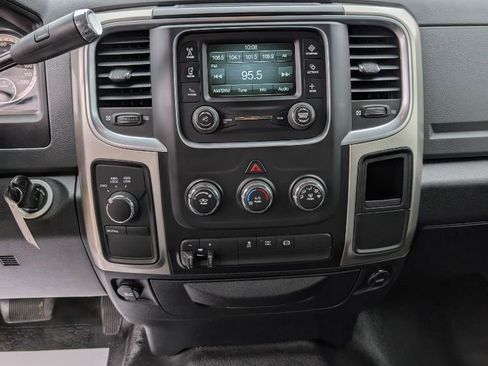Used 2018 RAM 2500 SLT image 12