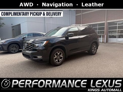 Used 2023 Honda Passport TrailSport image 1