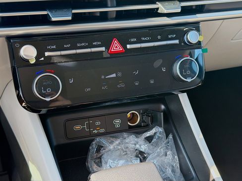 New 2026 Hyundai Tucson SEL FWD image 12