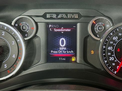 New 2026 RAM 2500 Big Horn AWD/4WD image 11