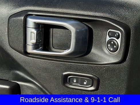 Used 2018 Jeep Wrangler Unlimited Rubicon image 26