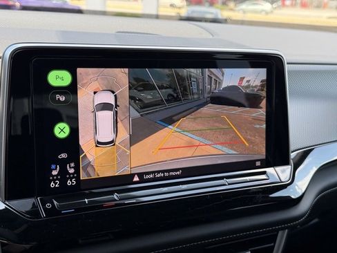 New 2025 Volkswagen Atlas Cross Sport SEL Premium R-Line image 23