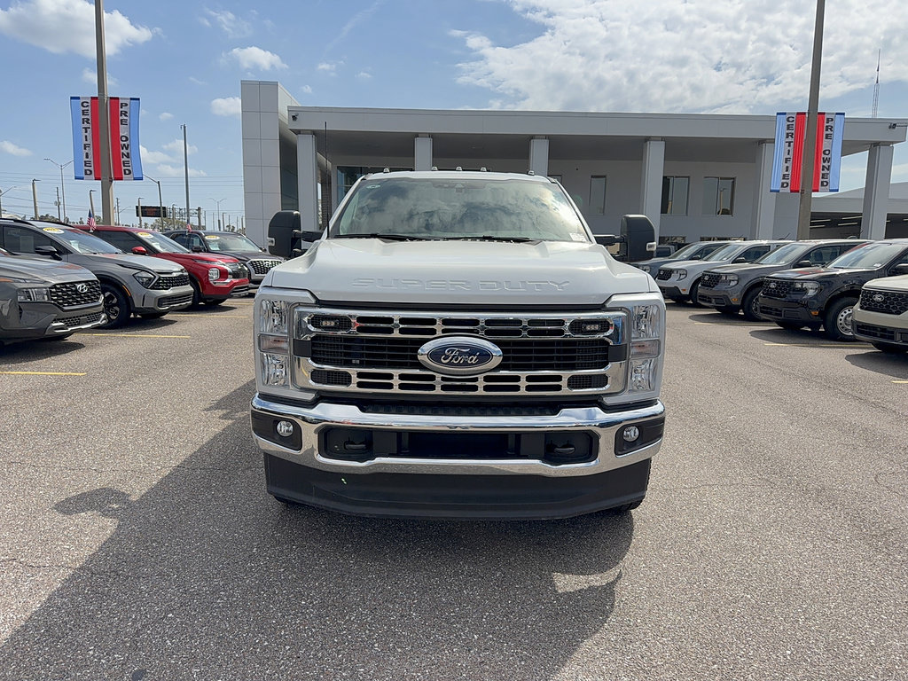New 2026 Ford F350 XL w/ XL Chrome Package AWD/4WD image 3