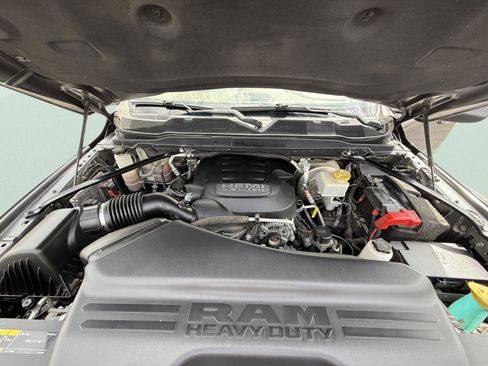 Used 2020 RAM 2500 Laramie AWD/4WD image 18