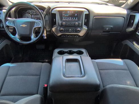 Used 2018 Chevrolet Silverado 1500 LT w/ Texas Edition AWD/4WD image 15