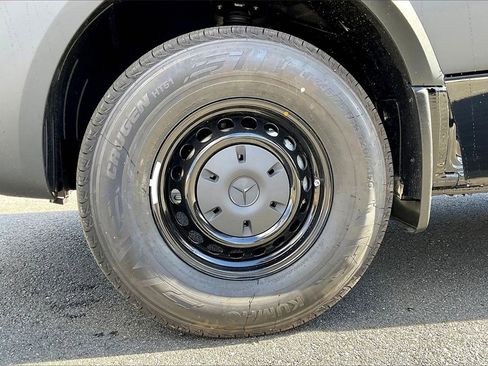 New 2026 Mercedes-Benz Sprinter 2500 image 10