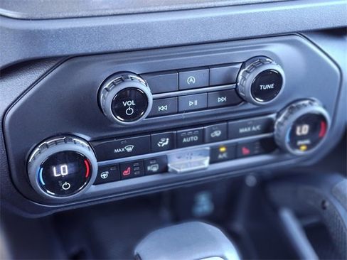 New 2025 Ford Bronco Badlands w/ Sasquatch Package image 23