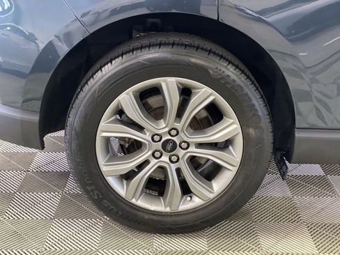 Used 2024 Ford Edge Titanium AWD/4WD image 38