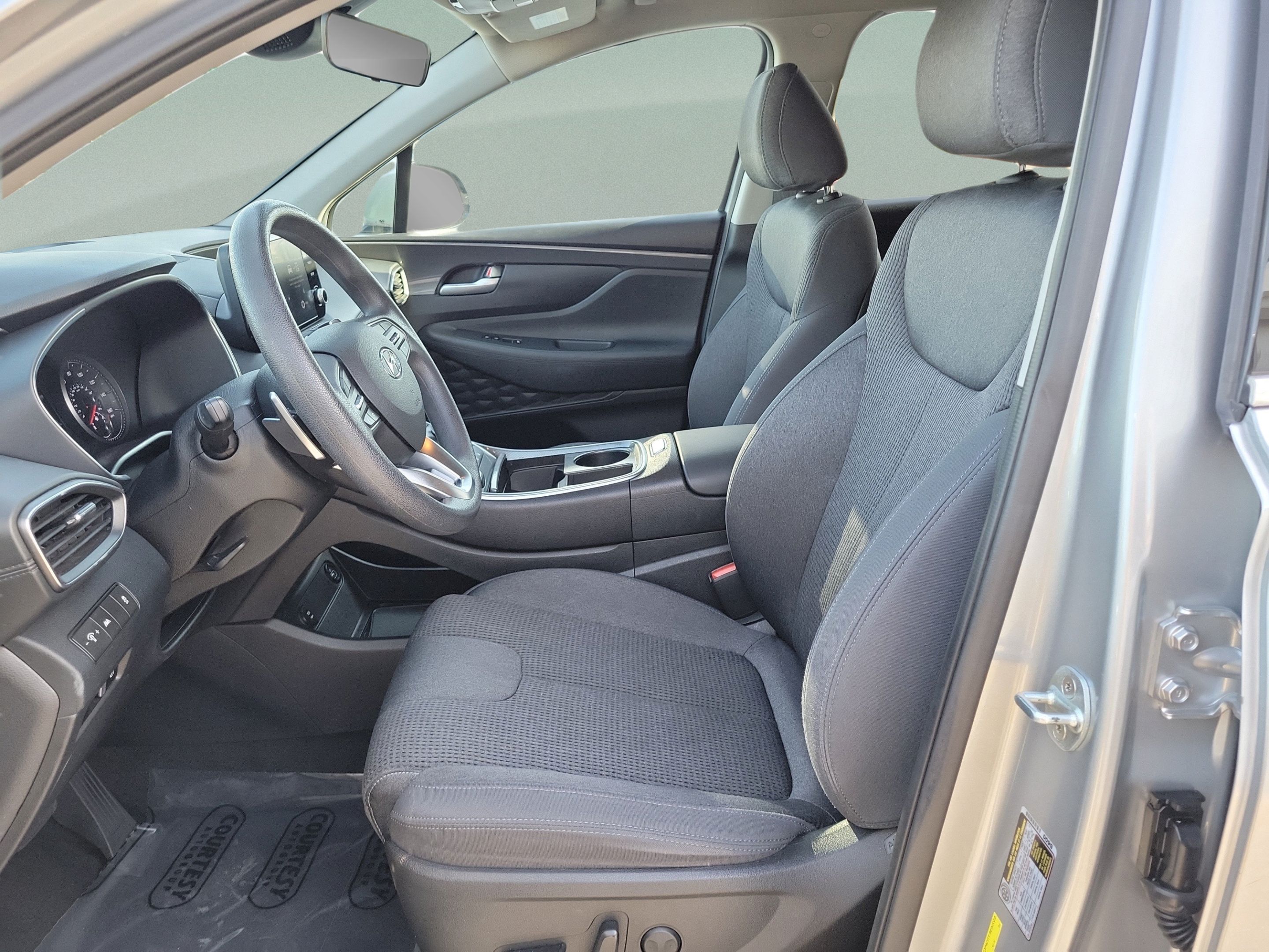 Used 2022 Hyundai Santa Fe SEL w/ Cargo Package FWD image 16