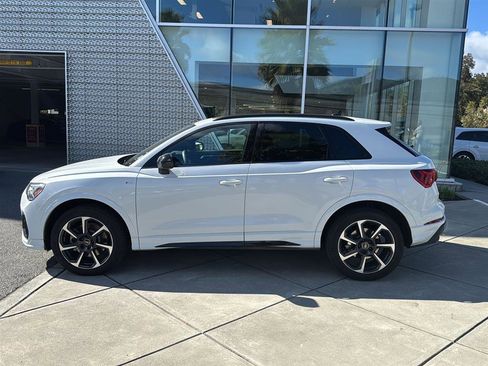 Used 2025 Audi Q3 2.0T Premium Plus w/ Premium Plus Package image 9